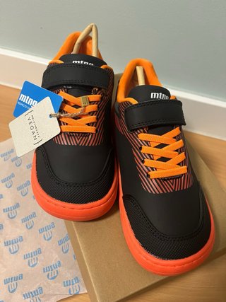 Zapatillas Mustang Respetuosas Nuevas