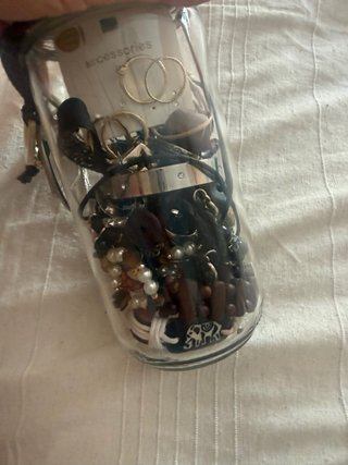 Bote de joyas misteriosas