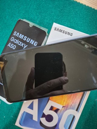 Samsung Galaxy A50