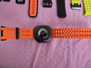Galaxy Watch Ultra - Negro Titanio y Naranja