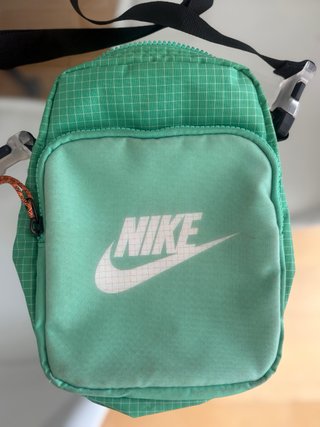 Bolso Bandolera Nike Verde y Negro