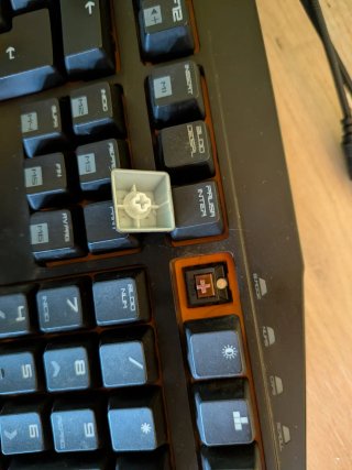 Teclado Mecánico Krom Kratos  Brown