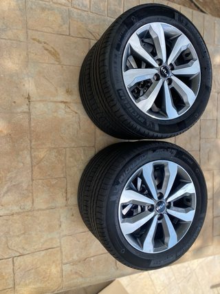 Juego de 4 Llantas KIA Michelin 195/55 R16