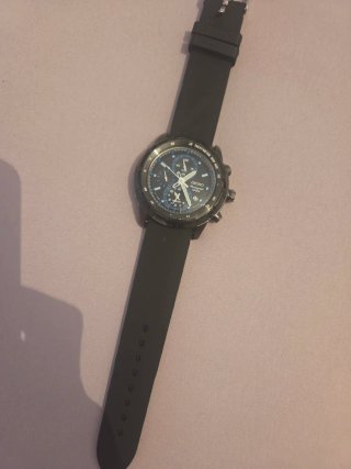 Reloj Seiko Chronograph 100M Negro/Azul