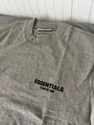 Camiseta Essentials Size S