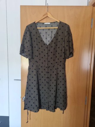 Vestido Mango verde con lunares