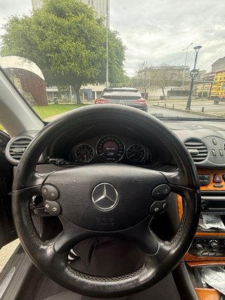 Mercedes-Benz  CLK 2002