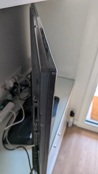 LG 42" Smart TV Negro