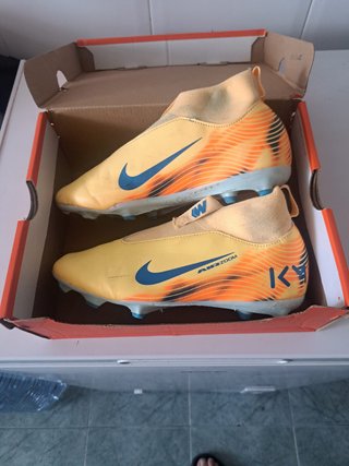 Botas de Fútbol Nike Talla 37.5