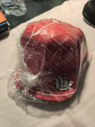 Gorra Ferrari Puma Roja nueva precintada