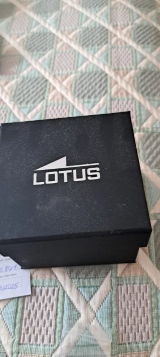 Reloj Lotus 18680/1 Negro y Plateado