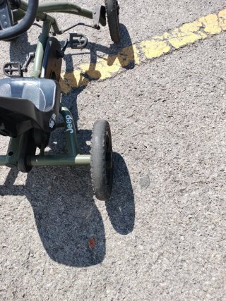 Kart a pedales Jeep