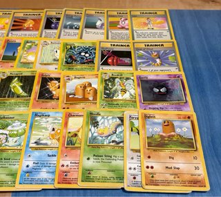 38 cartas pokémon BASE SET inglés sin repetir