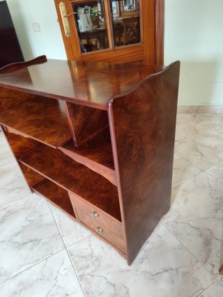 Mueble TV madera estantes y 2 cajones