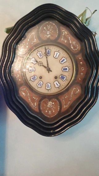 Reloj antiguo nacar doble campanada