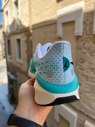 Nike Vomero 17 Talla 46 Nuevas