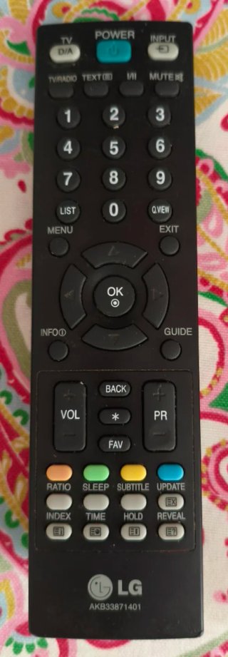 LG 19LS4D - 19"