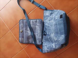 Borsa frigo blu e grigia