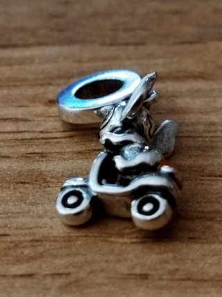 Charm Stitch en Moto