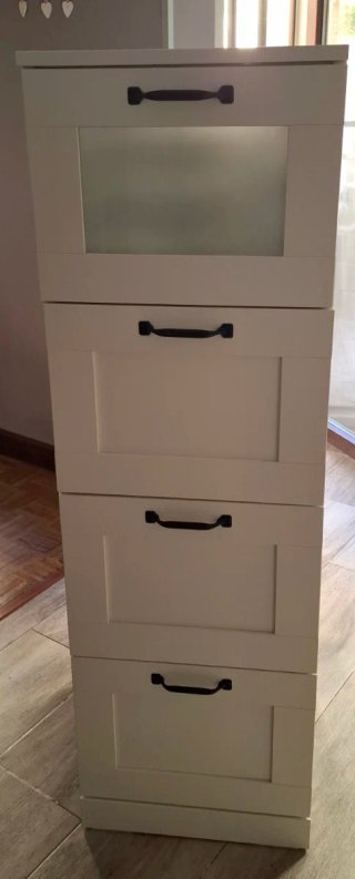 Mueble auxiliar blanco 4 cajones
