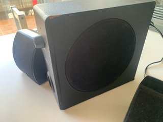 Altavoces NGS 2.1 Negros