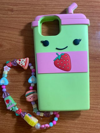Funda iPhone 15 Vaso Fresa Silicona
