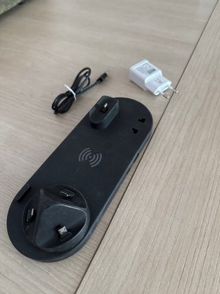 Cargador múltiple USB y inalámbrico