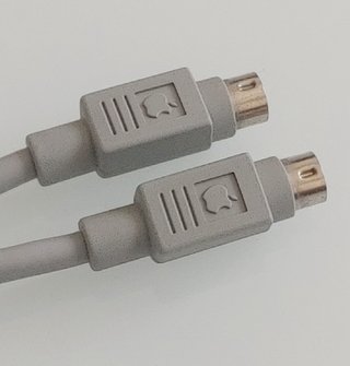 Cable Serie Apple Mini-DIN 8 pines (2 mts.)