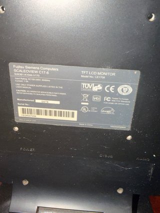 PC Fujitsu Siemens Celeron D 3.0GHz.