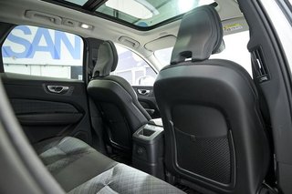 Volvo XC60   2.0 T6 AWD Recharge Core Auto