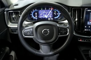 Volvo XC60   2.0 T6 AWD Recharge Core Auto