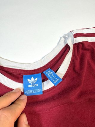 Camiseta Adidas Roja Tallas 3 Rayas