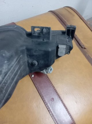Faro Delantero Derecho Halógeno  Peugeot 206