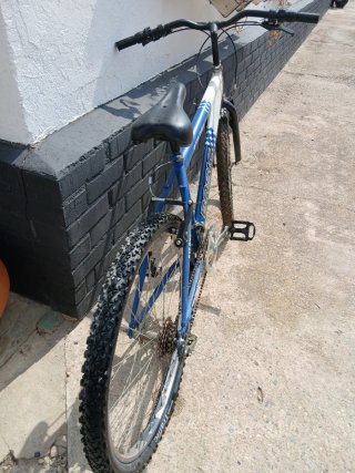 Bicicleta BTT Basic - Mountain Bike