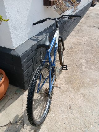Bicicleta BTT Basic - Mountain Bike