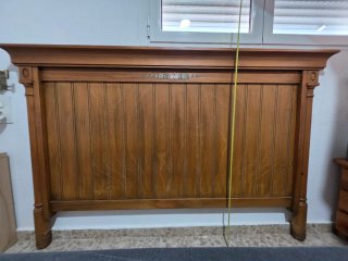 Dormitorio de madera maciza