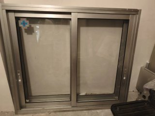 Ventana corredera de aluminio
