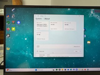 Mini PC MC560 + Monitor 4K Arzopa