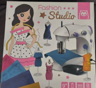 Máquina de coser infantil Fashion Studio