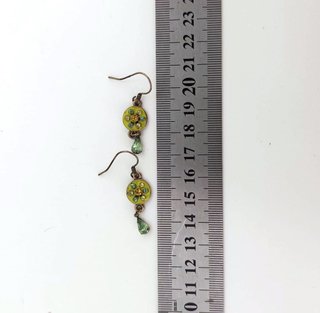 Conjunto collar y pendientes verde y amarillo