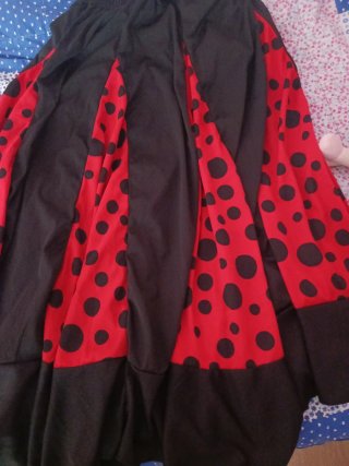 Falda flamenca lunares roja y negra