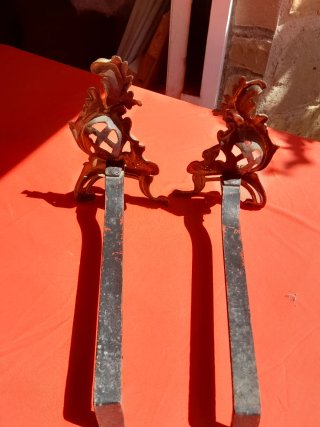 Antiguos morillos para chimenea estilo Luis XV.