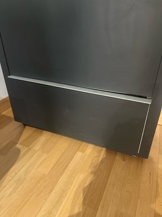 Aparador Banak Negro y Plata