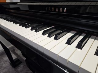 Piano Digital Yamaha Clavinova CLP-625