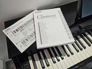 Piano Digital Yamaha Clavinova CLP-625
