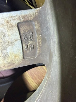 Llantas 18 Originales Renault + Neumáticos