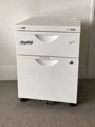 Archivador IKEA blanco con ruedas