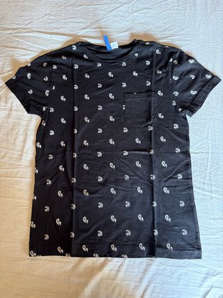 T-shirt H&M nera fantasia taglia S