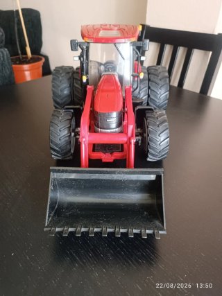 Tractor de Juguete Rojo case ih puma 195