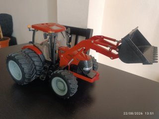 Tractor de Juguete Rojo case ih puma 195